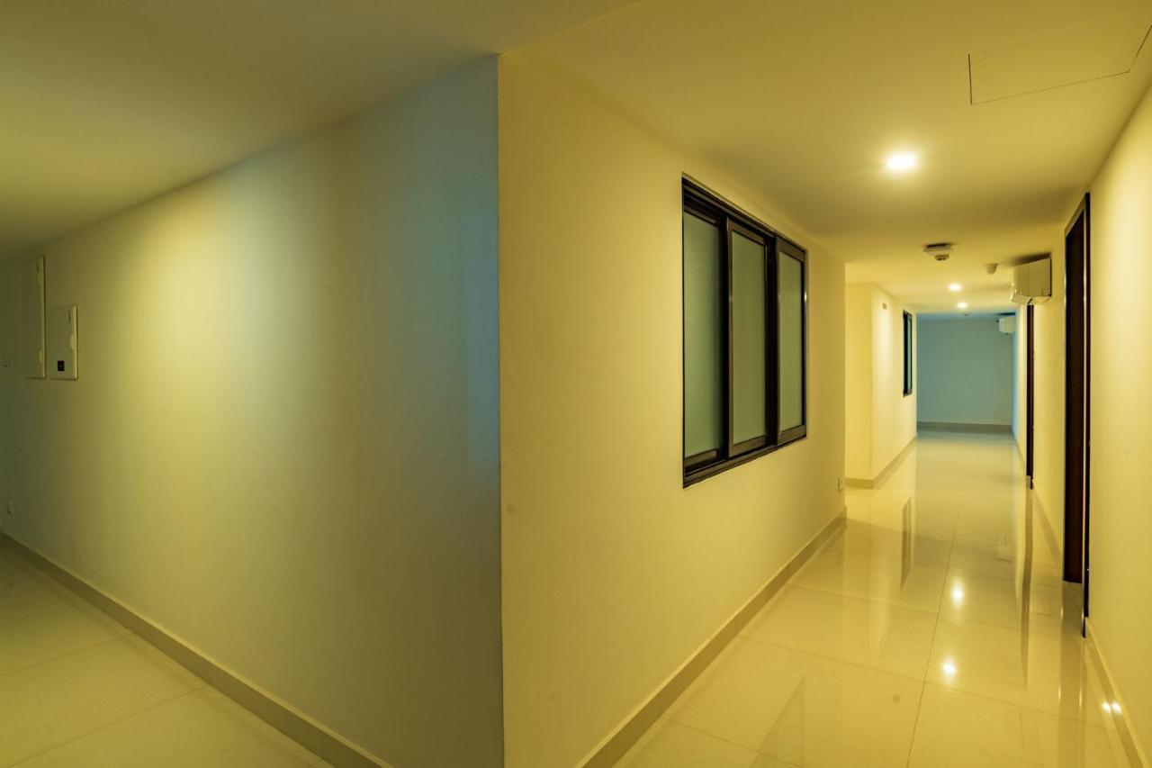 Arctic Hotel Kochi Exterior photo